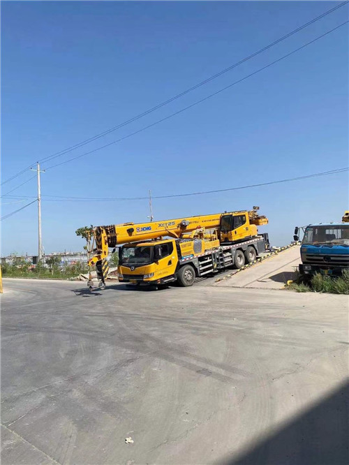 田东县吊车作业时，可能会产生哪些额外收费项目？