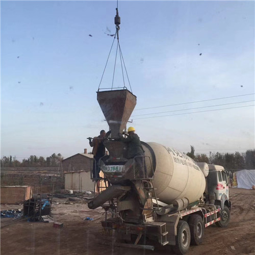 田东县“精准瞄准”—— 吊车的 “定位导航” 技术